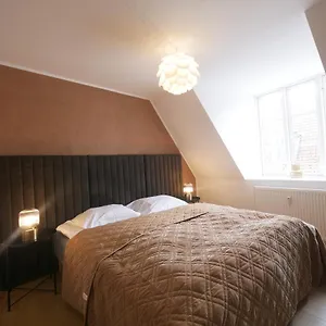 Carolinas - Rap 5 , Copenhagen Denmark